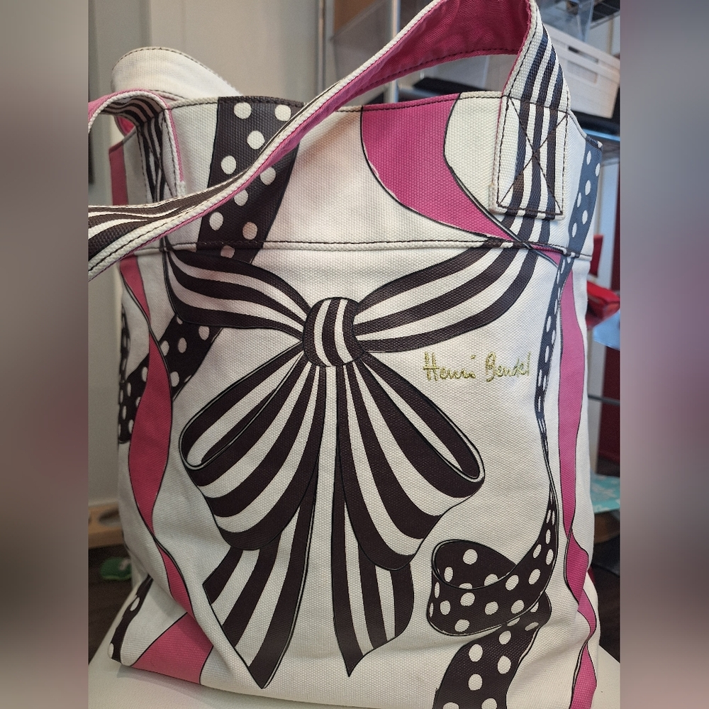 EUC Henri Bendel Pink & Black Bow Print Canvas Tote - Picture 2 of 6